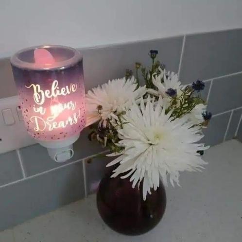 Te koop Scentsy mini warmer Believe in your dreams €15 NIEUW, Huis en Inrichting, Woonaccessoires | Overige, Nieuw, Ophalen of Verzenden