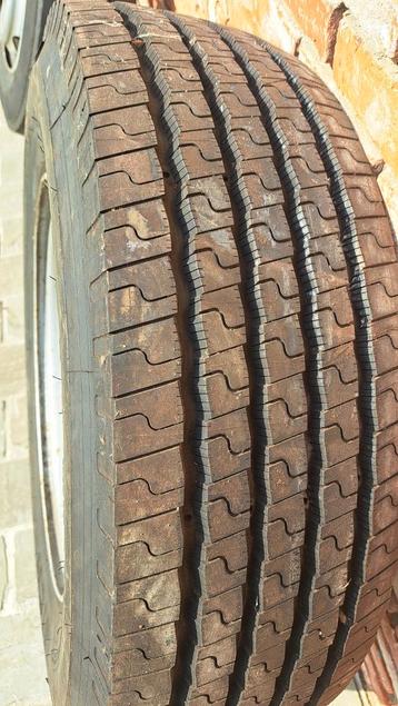 1 michelin XZE² 245/70r19.5 beschikbaar voor biedingen