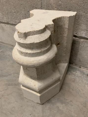 Neogotisch architectonisch object in savonnière natuursteen., Enlèvement ou Envoi