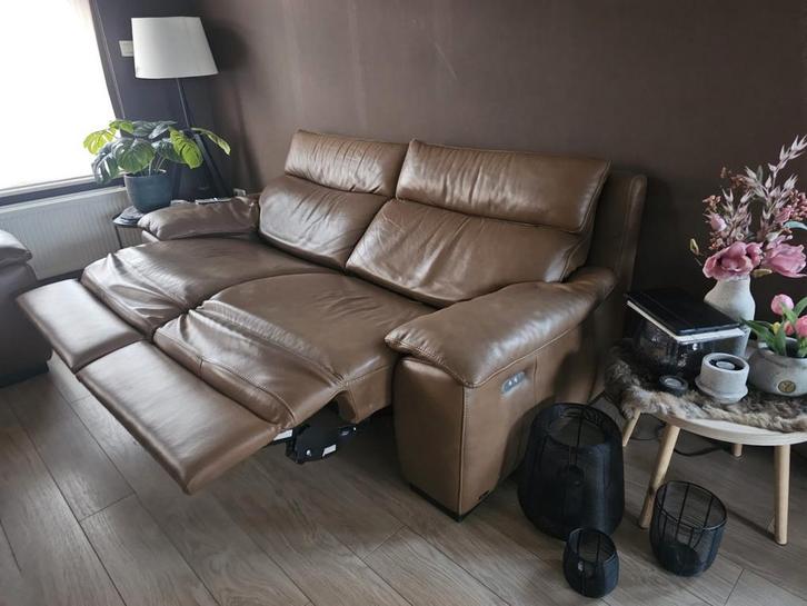 Natuzzi relax zetel cognackleur, Huis en Inrichting, Zetels | Complete zithoeken, Zo goed als nieuw, Ophalen