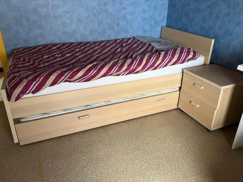 1-persoonsbed, Huis en Inrichting, Slaapkamer | Bedden, Gebruikt, Eenpersoons, 90 cm, 200 cm, Hout, Beige, Ophalen