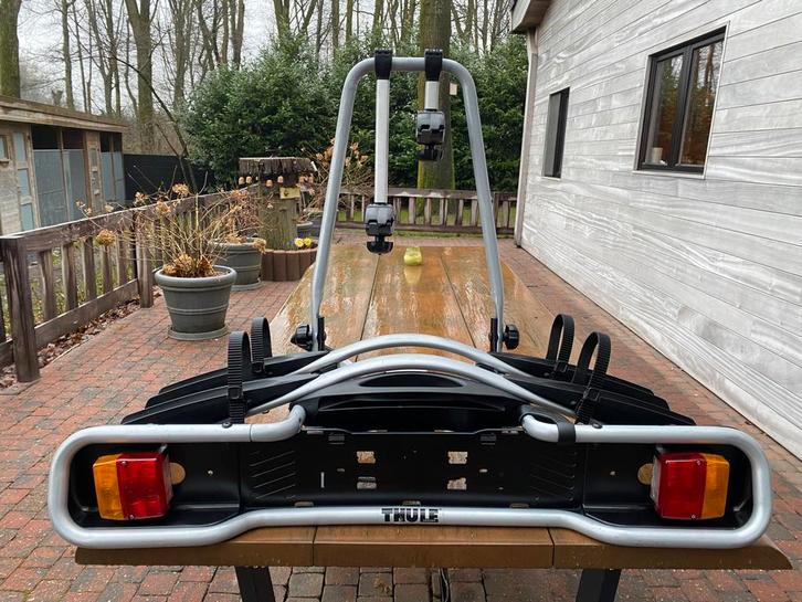 Fietsdrager Thule voor 2 ( gewone) fietsen, Auto diversen, Fietsendragers, Gebruikt, Ophalen