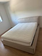 Bed + gold comfort matras 140cm - niet gebruikt, Huis en Inrichting, Ophalen