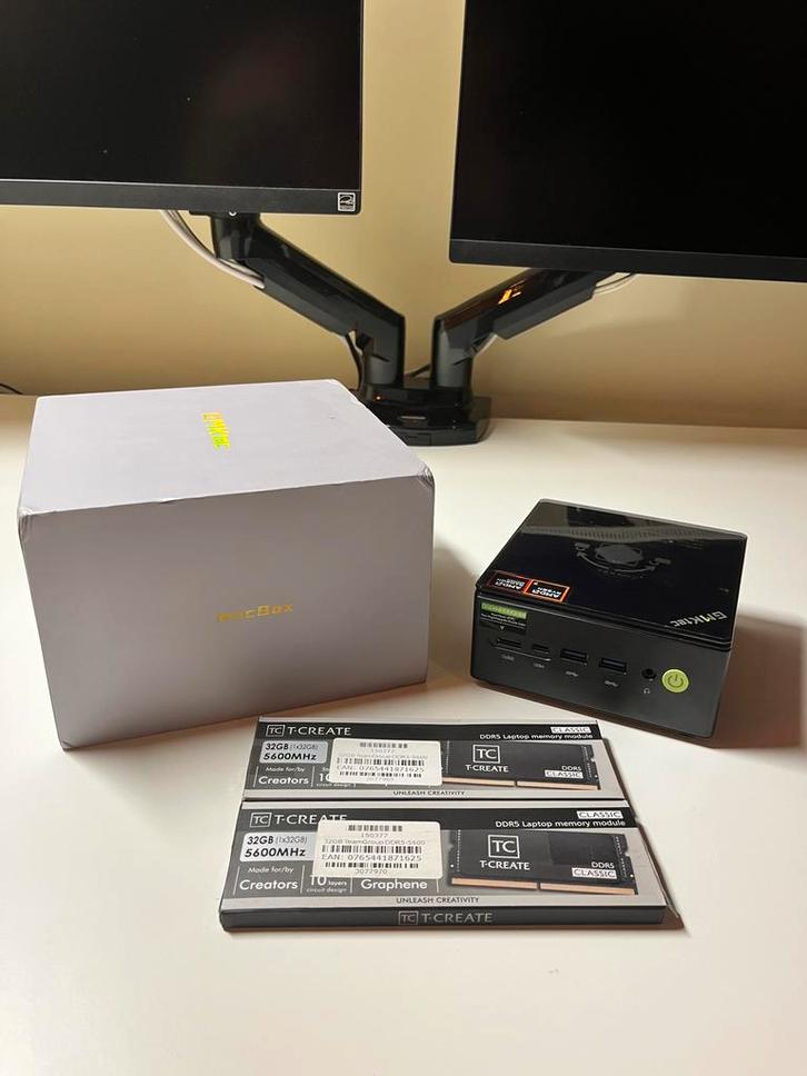 GMKtec K8 Plus - Ryzen 7 8845HS - 64GB - 1TB Samsung 990 Pro, Computers en Software, Desktop Pc's, Zo goed als nieuw, 4 Ghz of meer