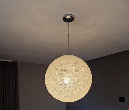 Lamp, ronde bol 50 cm doorsnee, Huis en Inrichting, Lampen | Hanglampen, Zo goed als nieuw, Kunststof, Ophalen
