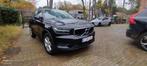 Volvo XC 40 T2 1.5 benzine 95kw 1ste eigenaar  BTW Wagen 21%, Voorwielaandrijving, Stof, 4 cilinders, Zwart