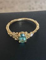 Gouden ring met muntgroene toermalijn, Nieuw, Ophalen of Verzenden, 17 tot 18, Met edelsteen