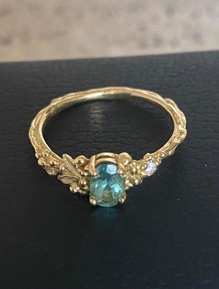 Gouden ring met muntgroene toermalijn, Bijoux, Sacs & Beauté, Bagues, Neuf, Femme, 17 à 18, Or, Or, Avec pierre précieuse, Enlèvement ou Envoi