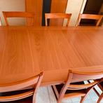 Eetplaats en tv meubel, Huis en Inrichting, Ophalen, Gebruikt, 4 tot 6 stoelen
