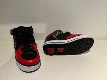 Chaussure à roulette - Heelys original - taille EUR 33 disponible aux enchères