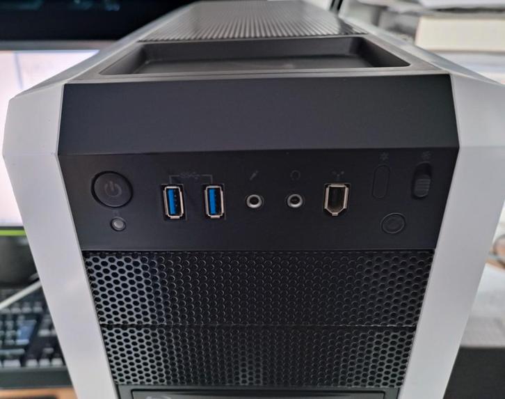 Gamepc Intel i7 processor 32Gb memory en Nvidia GForce 12Gb, Computers en Software, Desktop Pc's, Zo goed als nieuw, 3 tot 4 Ghz