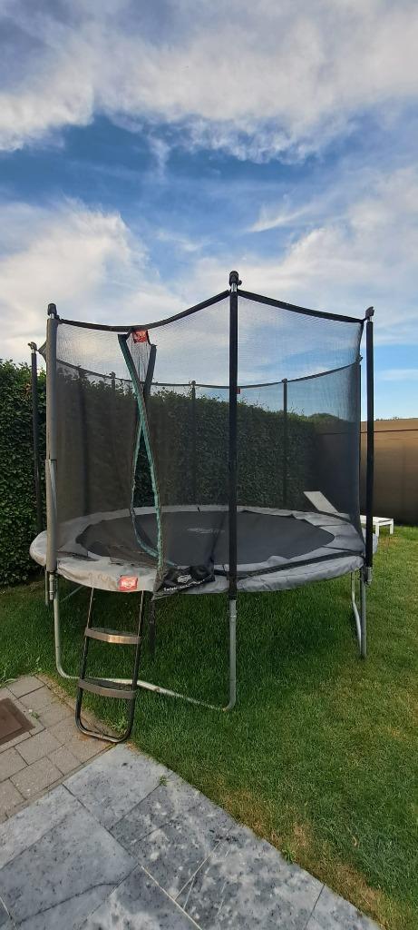 Trampolines BERG Favorit Regular 330 Grey + Safety Net, Kinderen en Baby's, Speelgoed | Buiten | Trampolines, Gebruikt, Ophalen