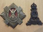 40-45 Armée Anglaise cap-badges BAKELITE ROYAL SCOTS + GENIE, Emblème ou Badge, Armée de terre, Enlèvement ou Envoi