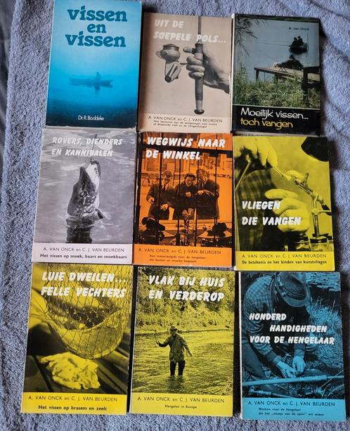 14 boekjes over vissport en hengelsport, Boeken, Hobby en Vrije tijd, Gelezen, Overige onderwerpen, Ophalen of Verzenden