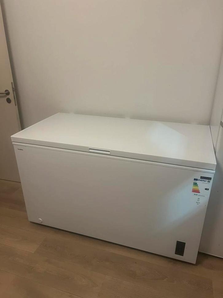 Congélateur coffre VALBERG CF 418 D W625C, Electroménager, Congélateurs, Congélateur, Congélateur, Enlèvement