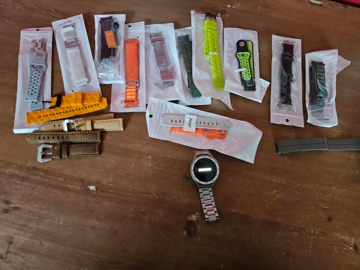 Samsung Galaxy Watch 5 Pro – État impeccable, Handtassen en Accessoires, Smartwatches, Zo goed als nieuw, Android, Grijs, Conditie