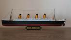 Maquette du Titanic à l'échelle 1:400 (670 mm x 277 mm), Hobby & Loisirs créatifs, Comme neuf, Enlèvement
