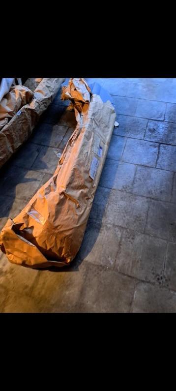 Pare choc arrière Mercedes classe A w169 NEUF  beschikbaar voor biedingen
