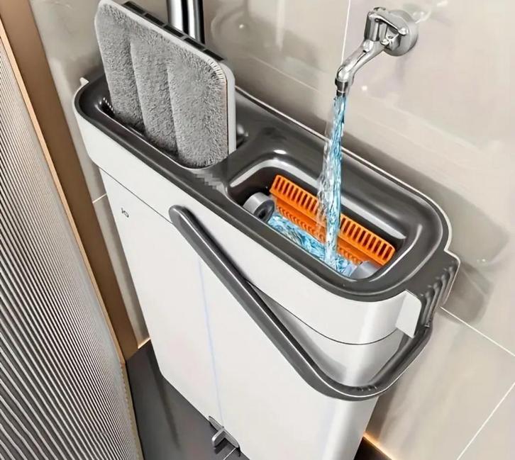 Balai serpillère avec vadrouilles + seau à 2 compartiments, Doe-het-zelf en Bouw, Reinigingsmachines, Zo goed als nieuw, Ophalen