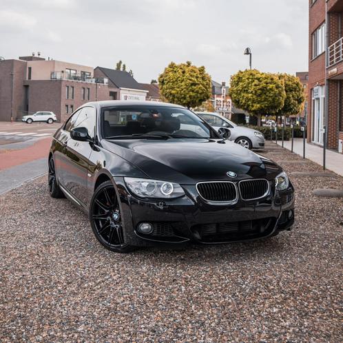 BMW 335I N55 DKG, Auto's, BMW, Particulier, 3 Reeks, Benzine, Euro 5, Coupé, 3 deurs, Automaat, Zwart, Zwart, Leder, Achterwielaandrijving