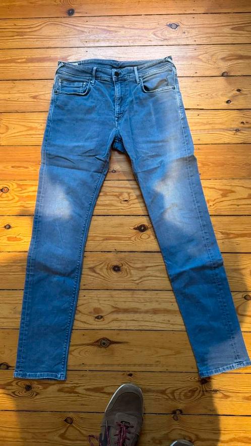 2 jeans Pepe Jeans + 1 polo H&M, Vêtements | Hommes, Jeans, Porté
