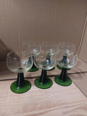 6 vintage moezelwijnglazen beschikbaar voor biedingen