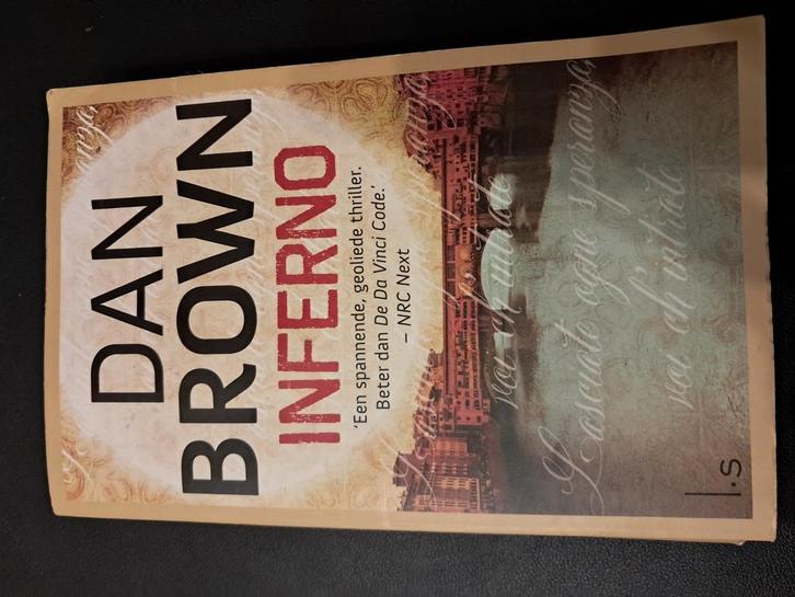Dan Brown - Inferno, Livres, Thrillers, Comme neuf, Enlèvement ou Envoi