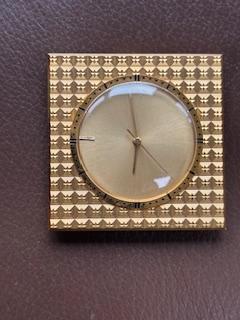 Très rare réveil Jaeger-Lecoultre plaqué or de 1965, Antiquités & Art, Antiquités | Horloges, Enlèvement ou Envoi