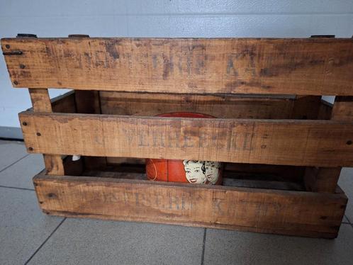 Houten krat + blik Confiserie Kathy G. Vereecke Brugge, Verzamelen, Merken en Reclamevoorwerpen, Gebruikt, Verpakking, Ophalen of Verzenden