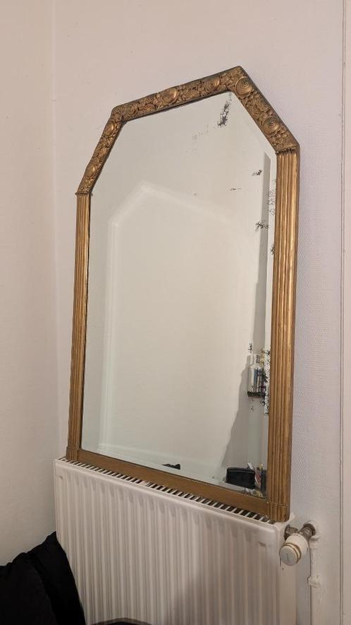 Grote spiegel met verguld houten frame, Antiek en Kunst, Antiek | Spiegels, 50 tot 100 cm, 100 tot 150 cm, Overige vormen, Ophalen