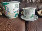 Twee Chinese bloempotten.( En 1 onderschaal.), Tuin en Terras, Ophalen