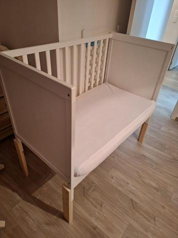 Zelfgemaakte cosleeper + Aerosleep matrasbeschermer/2 hoezen beschikbaar voor biedingen