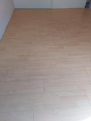 Parquet à cliquet STRATIFIÉ GRATUIT., Bricolage & Construction, Enlèvement, Utilisé, Aggloméré