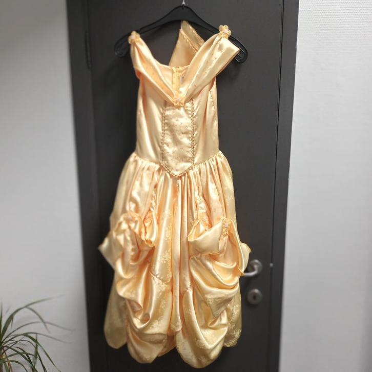 Robe Disney "La Belle", Verzamelen, Disney, Zo goed als nieuw, Kleding of Textiel, Assepoester of Belle, Ophalen of Verzenden