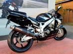 HONDA CBR 900 RR Garantie MOTOS D 1 ou 2 ans, 4 cilinders, Bedrijf, 900 cc, Super Sport