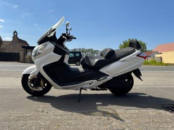 Sym	Maxsym 400 meeneemprijs beschikbaar voor biedingen