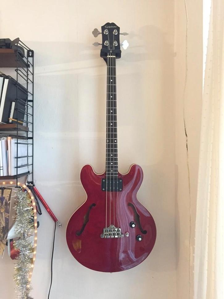 Epiphone Rivoli Bass, Muziek en Instrumenten, Snaarinstrumenten | Gitaren | Bas, Zo goed als nieuw, Ophalen