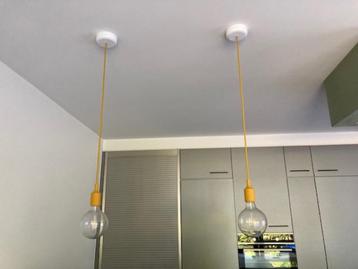 2 hanglampen Muuto beschikbaar voor biedingen