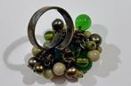 Groene ring met kraaltjes, Bijoux, Sacs & Beauté, Bagues, Enlèvement ou Envoi, Utilisé, Vert, Femme