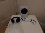 Xbox Series S 512 GB - Nieuwstaat | 2 controllers en headset, Games en Spelcomputers, Spelcomputers | Xbox Series X en S, Ophalen