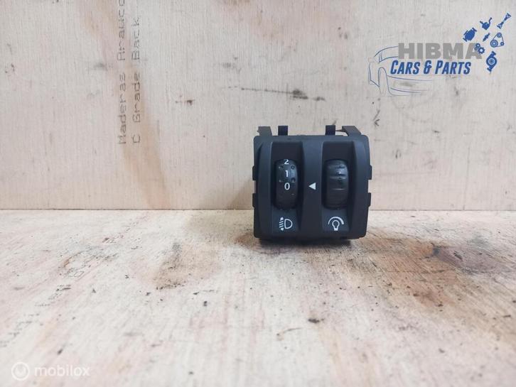 Renault Twingo II Hoogte Schakelaar Koplamp 8200095495D, Auto-onderdelen, Dashboard en Schakelaars, Renault, Gebruikt, Ophalen of Verzenden