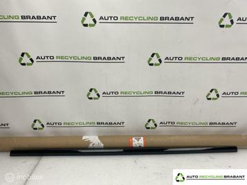 Raamlijst Achter Range Rover ORIGINEEL LR154905 beschikbaar voor biedingen