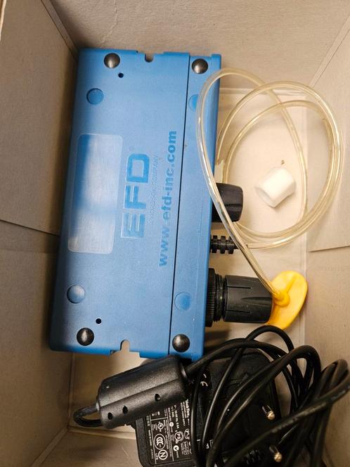 Nordson EFD Performance V dispensing system, Doe-het-zelf en Bouw, Gereedschap | Overige machines, Gebruikt, Ophalen of Verzenden
