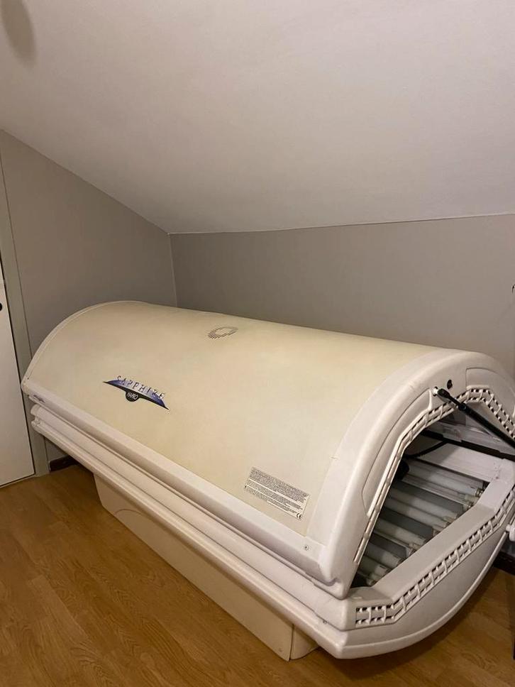 Hapro Sapphire Zonnebank, Electroménager, Solarium, Banc solaire & Bronzage facial, Utilisé, Banc solaire double, 15 lampes ou plus