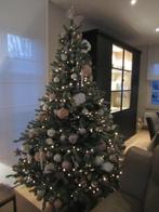 Mooie kerstboom met witte sneeuw (zonder lampjes+decoratie), Gebruikt, Ophalen