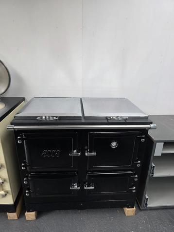 Aga Esse 1000X fornuis met inductiezones Showroom beschikbaar voor biedingen