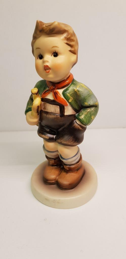 Hummel 97 ‘Tumpet Boy’ - TMK 6, Verzamelen, Beelden en Beeldjes, Zo goed als nieuw, Hummel, Ophalen of Verzenden