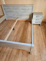 Tweepersoonsbedframe 180cm/200cm + nachtkastje., Ophalen, Gebruikt