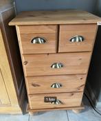 Klein bijzetmeubel (2 stuks), Huis en Inrichting, Kasten | Overige, Ophalen, Gebruikt