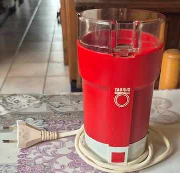 Moulin à café Taurus  beschikbaar voor biedingen